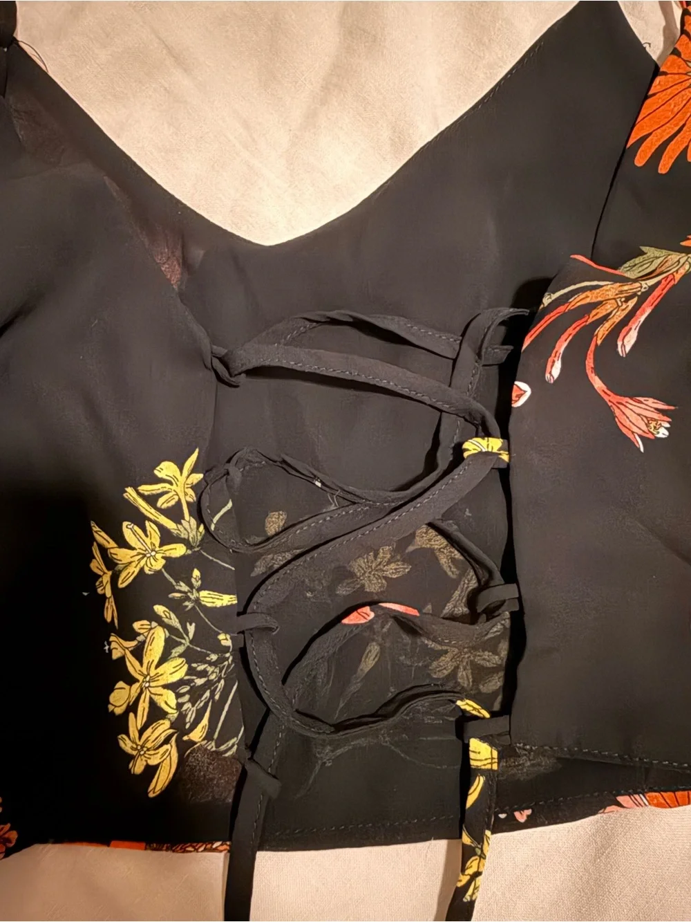Lulus black floral